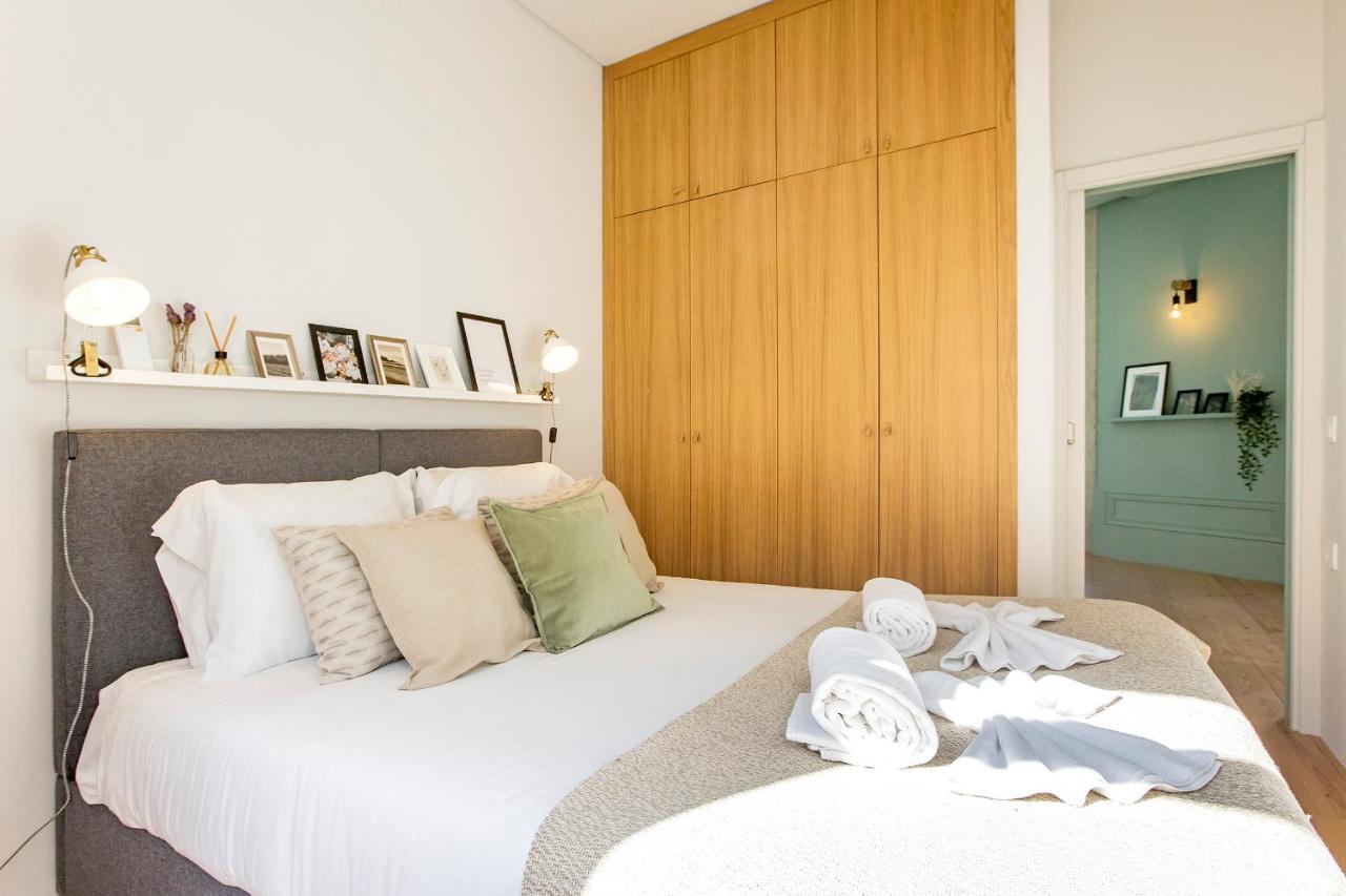 Mouzinho Darling 1Br W/ Ac In City Center By Lovelystay 포르투 외부 사진